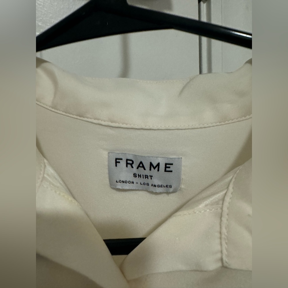 Frame Blouse - Picture 2 of 3